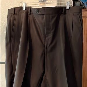 Men’s Pants Size 42